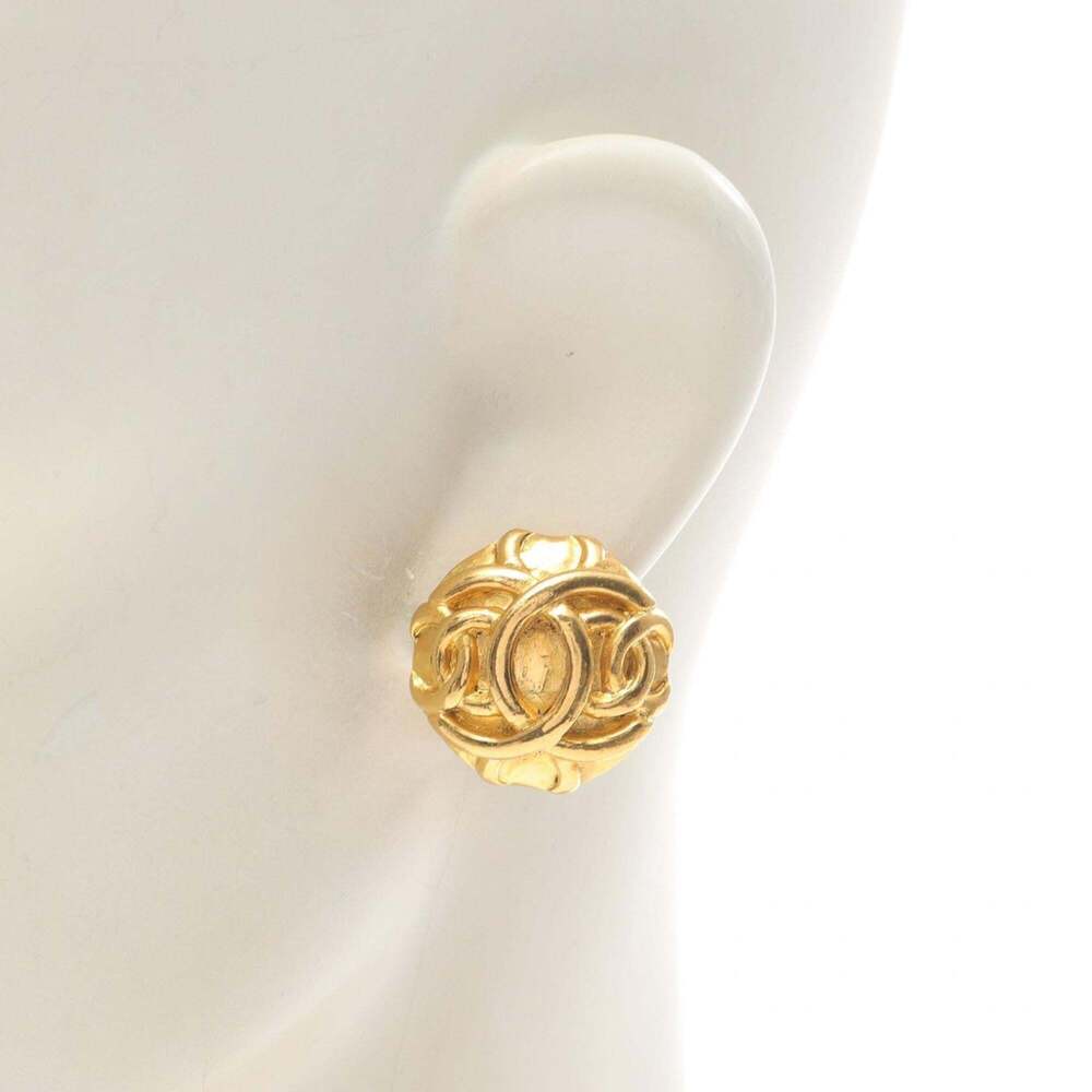CHANEL Gold Logo Earrings - Picture 4 of 6